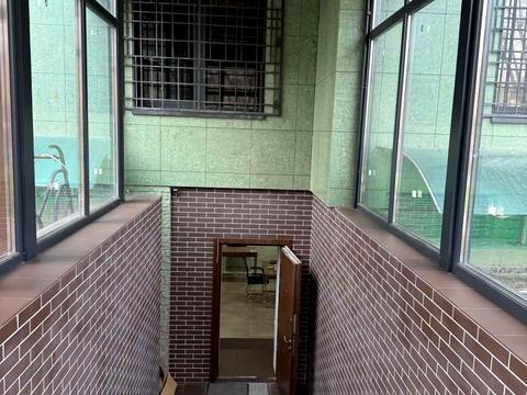 комерційна за адресою Коломийський пров., 17/31а