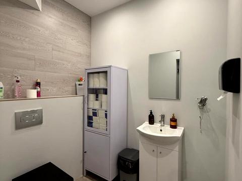 комерційна за адресою Коломийський пров., 17/31а