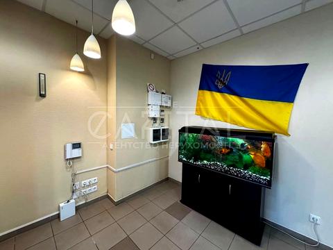 коммерческая по адресу Олександра Олеся ул., 9-А