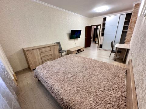 квартира по адресу Драгоманова ул., 40-Ж