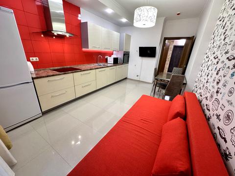 квартира по адресу Драгоманова ул., 40-Ж