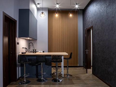 квартира за адресою Богдана Хмельницького вул., 11