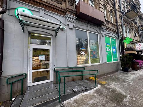 комерційна за адресою Нижній Вал вул., 31