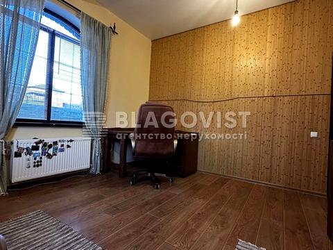 дом по адресу Казацкая ул.