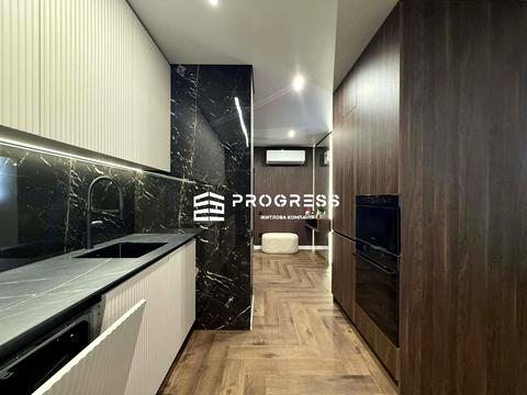 квартира за адресою Юліана Пелеша вул., 3