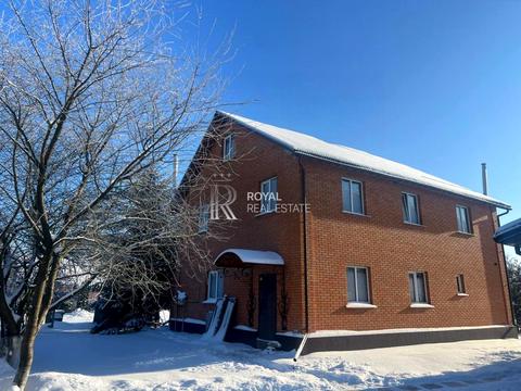 будинок за адресою молодіжна