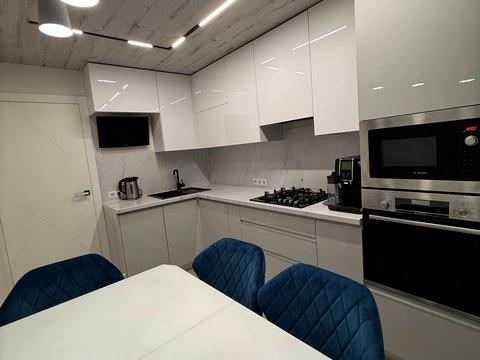 квартира за адресою Олександра Данченка вул. (Немировича-Данченка), 26