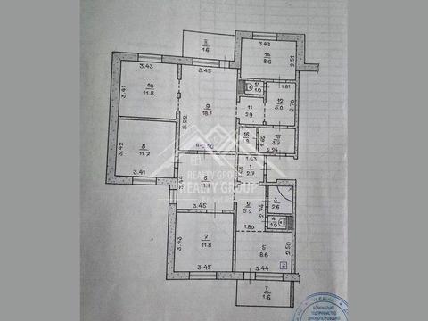 комерційна за адресою Сахарова вул., 9