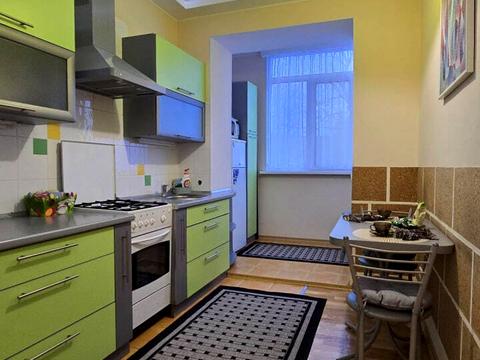 квартира за адресою Дмитра Яворницького просп. (Карла Маркса), 82