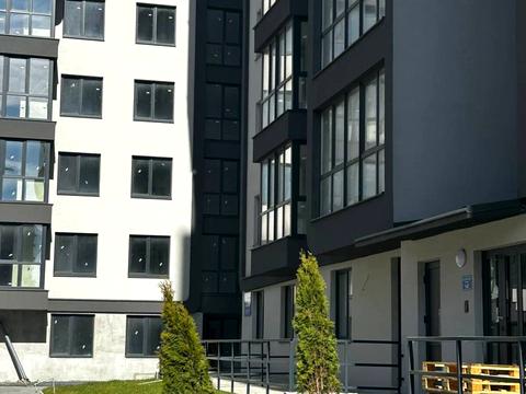 комерційна за адресою Роксоляни вул., 155