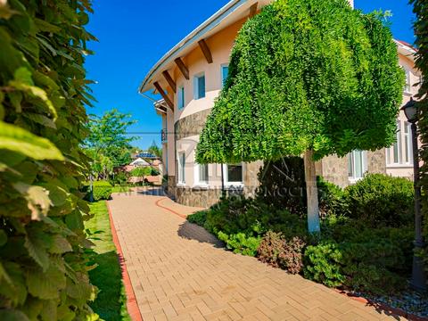 дом по адресу провулок Миру