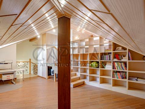 дом по адресу провулок Миру