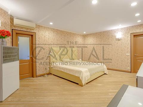 дом по адресу провулок Миру