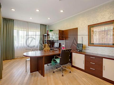 дом по адресу провулок Миру