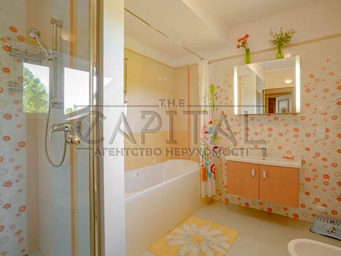 дом по адресу провулок Миру