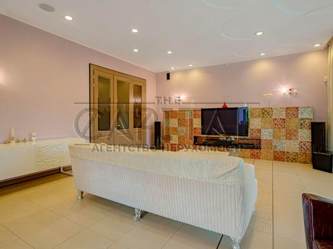 дом по адресу провулок Миру