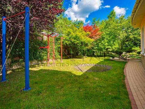 дом по адресу провулок Миру