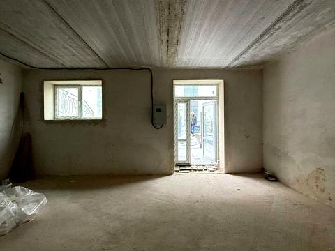 комерційна за адресою Приозерна вул., 32