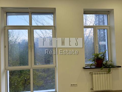 коммерческая по адресу Редутная ул., 58