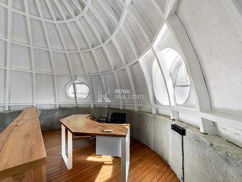 комерційна за адресою Дмитрівська вул., 60