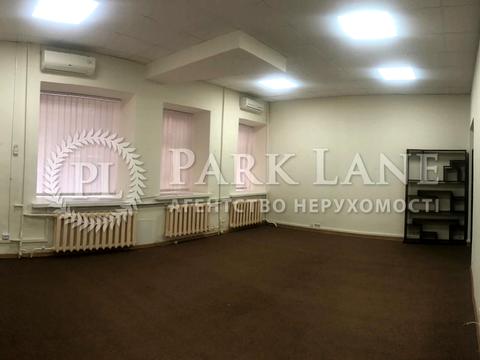 комерційна за адресою Мала Житомирська вул., 5