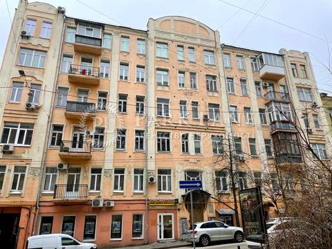 комерційна за адресою Мала Житомирська вул., 5