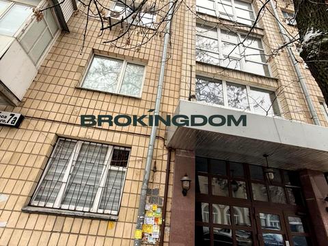 квартира за адресою Панаса Мирного вул., 7-А