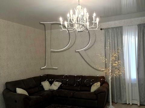 дом по адресу Серпнева вулиця