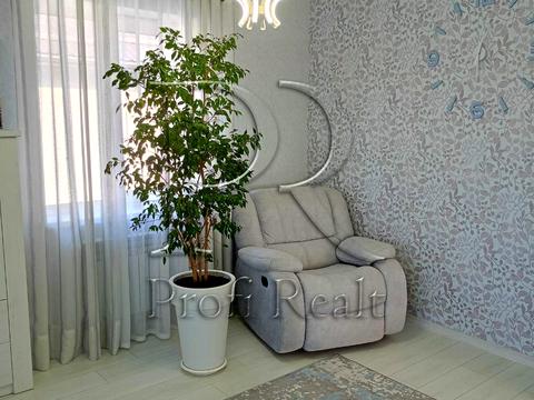 дом по адресу Серпнева вулиця