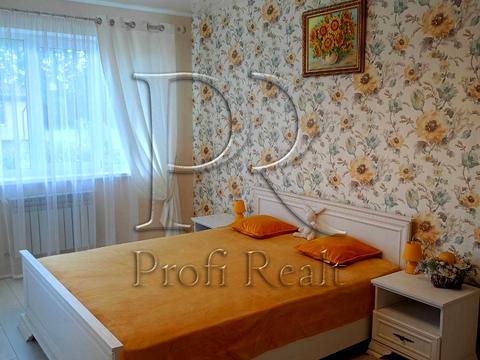 дом по адресу Серпнева вулиця