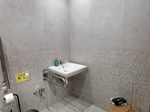 коммерческая по адресу Драгоманова ул., 1-Д