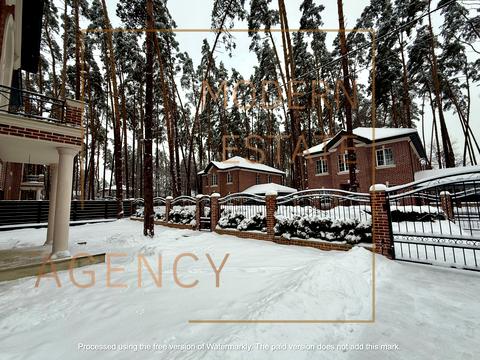 будинок за адресою Патріотів вул.