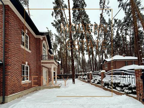 будинок за адресою Патріотів вул.