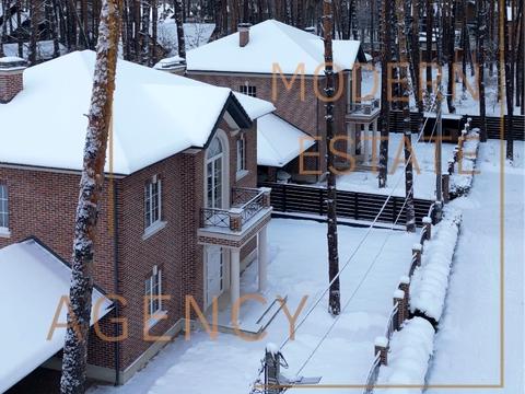 будинок за адресою Патріотів вул.