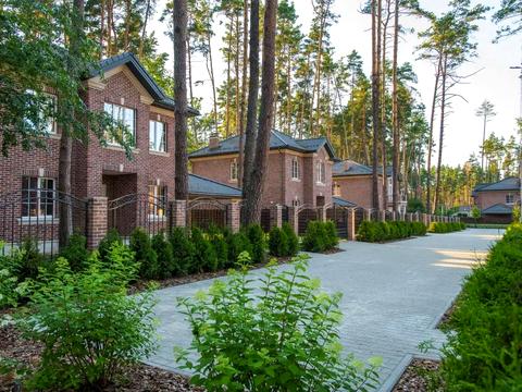 будинок за адресою Патріотів вул.