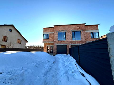 будинок за адресою Степана бандери