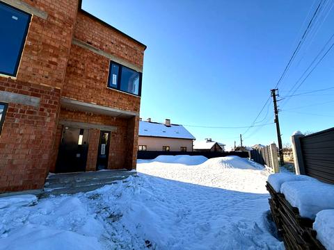 будинок за адресою Степана бандери