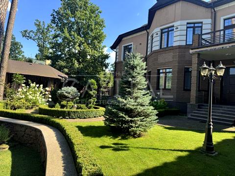 будинок за адресою Бориса Лятошинського вул. (1 Травня)