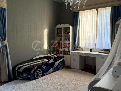 будинок за адресою Бориса Лятошинського вул. (1 Травня)