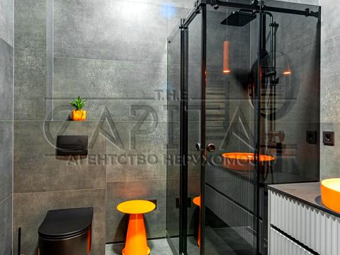 комерційна за адресою Андрія Верхогляда вул. (Михайла Драгомирова), 14-А