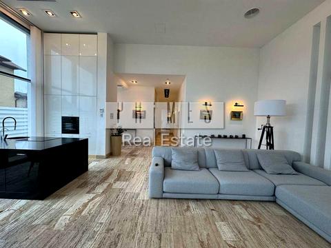 будинок за адресою с. Лісники, Вишнева вул.