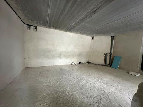 комерційна за адресою Приозерна вул., 25