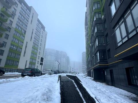 комерційна за адресою Приозерна вул., 25