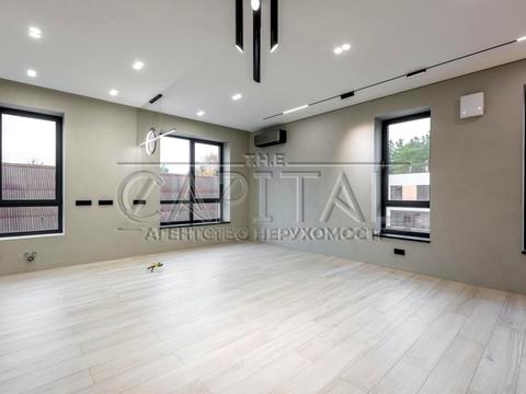 коммерческая по адресу Киевская ул., 142