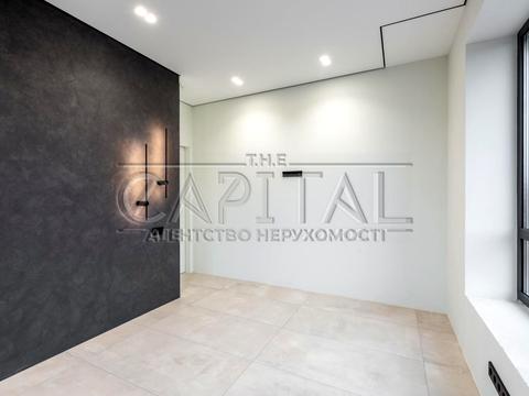 коммерческая по адресу Киевская ул., 142