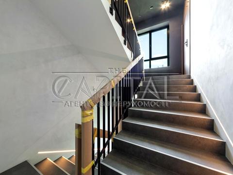 коммерческая по адресу Киевская ул., 142