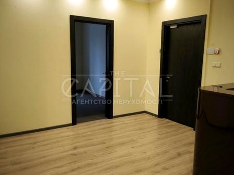 комерційна за адресою Київ, Ділова вул. (Димитрова), 5б