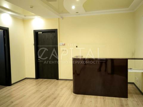 коммерческая по адресу Calle Dilova ул. (Димитрова), 5б