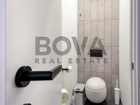 комерційна за адресою Саксаганського вул., 120