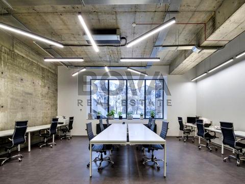 комерційна за адресою Саксаганського вул., 120